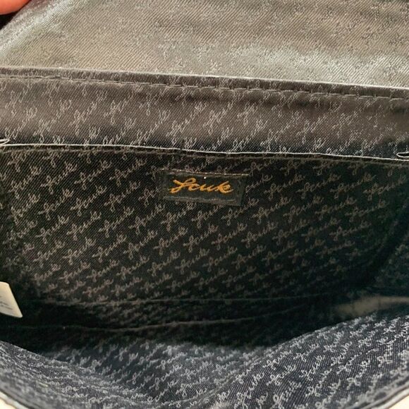 Fcuk French Connection UK Black Woven and Patent Clutch - Picture 4 of 8